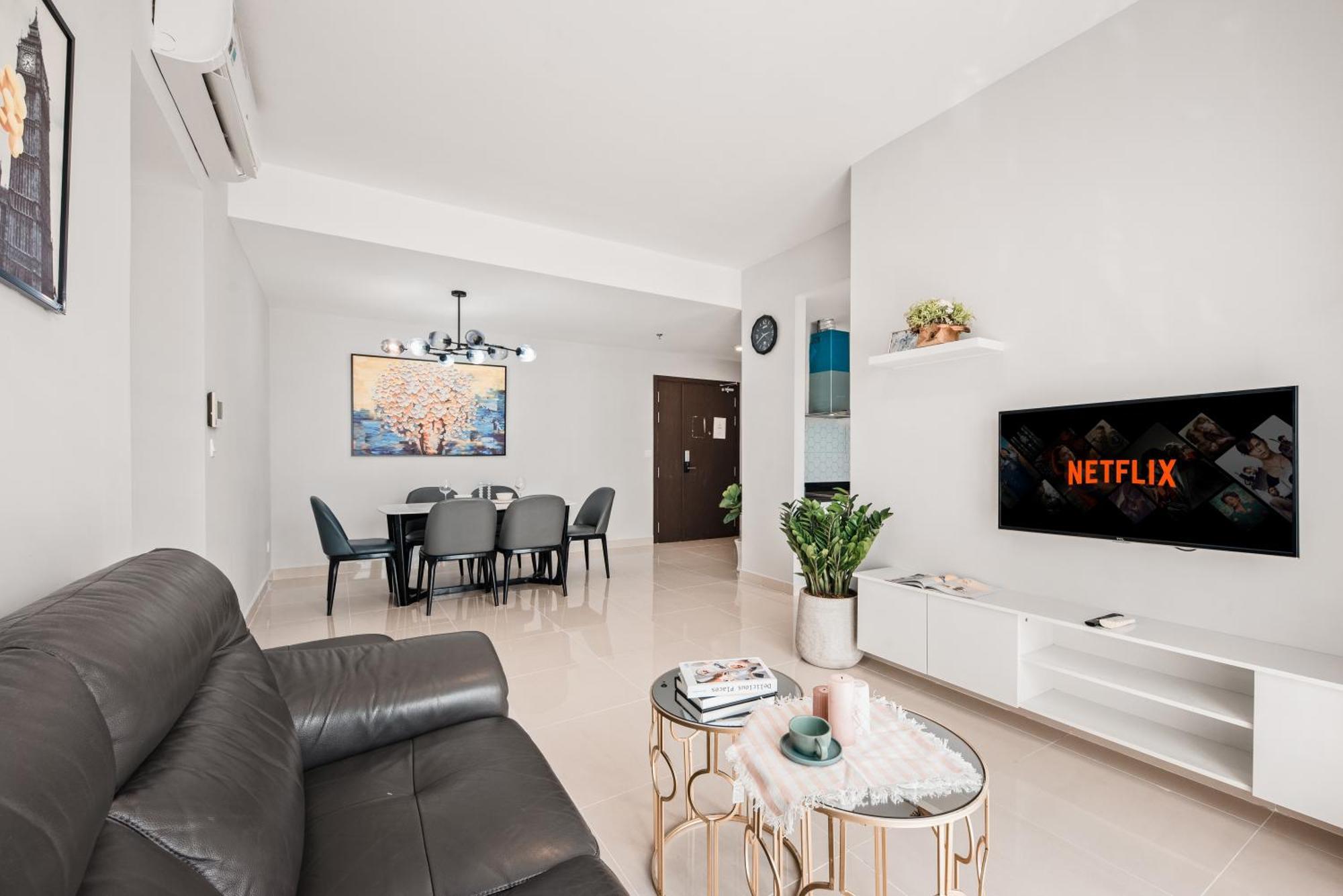 הו צ'י מין סיטי Saigon Apartments - Free City Walk Experience, Amazing Infinity Pool & Free 4G Sim Card For 3 Nights מראה חיצוני תמונה