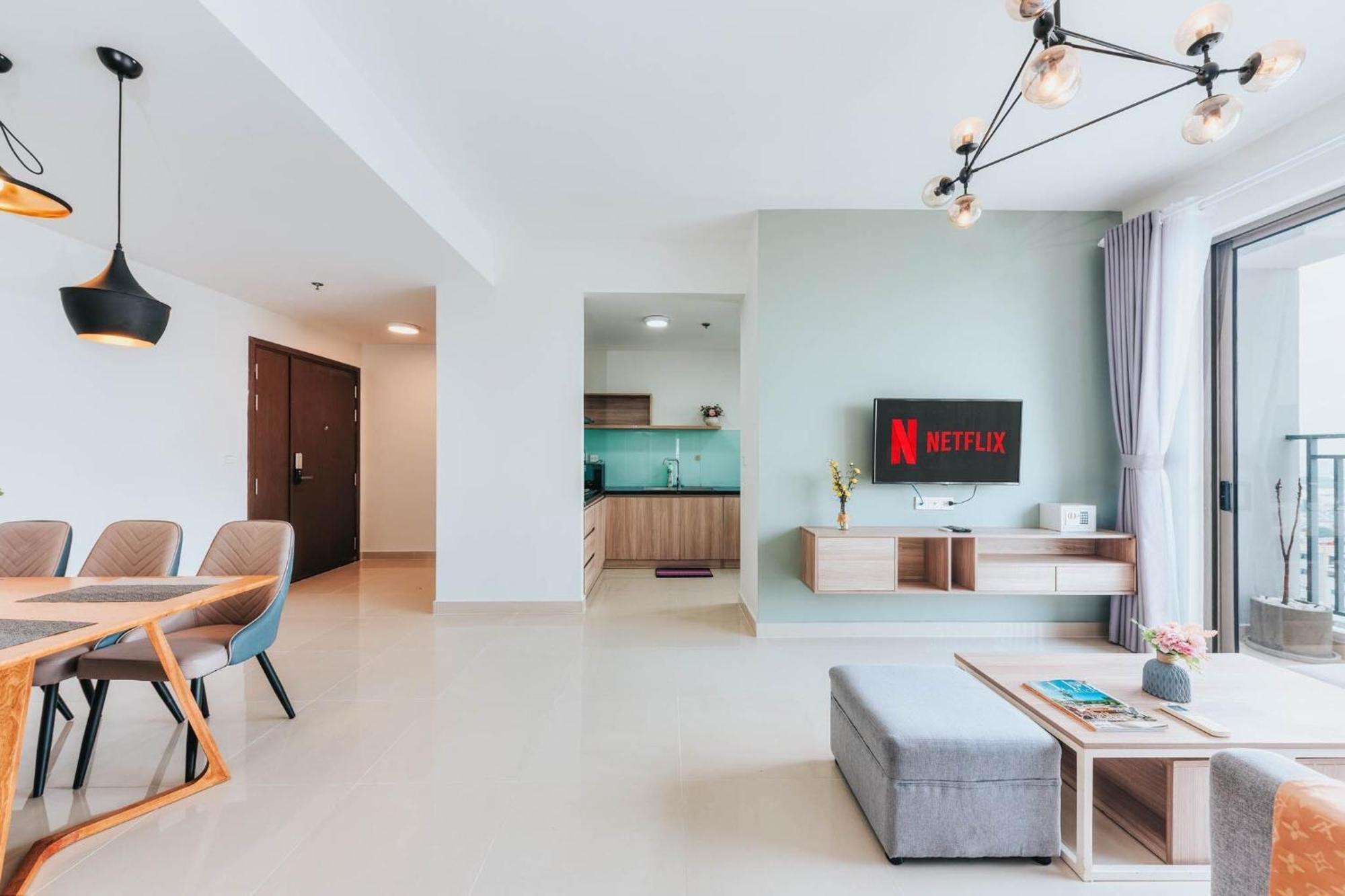 הו צ'י מין סיטי Saigon Apartments - Free City Walk Experience, Amazing Infinity Pool & Free 4G Sim Card For 3 Nights מראה חיצוני תמונה
