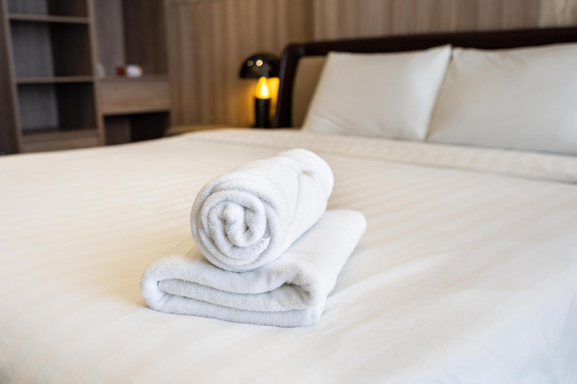 הו צ'י מין סיטי Saigon Apartments - Free City Walk Experience, Amazing Infinity Pool & Free 4G Sim Card For 3 Nights מראה חיצוני תמונה