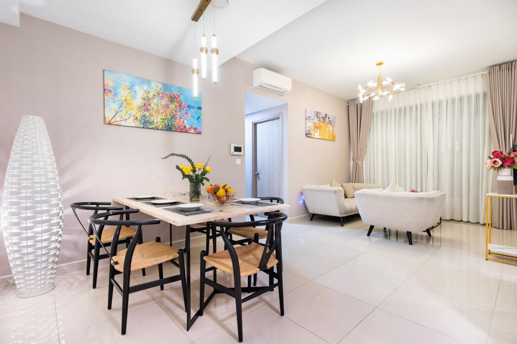 הו צ'י מין סיטי Saigon Apartments - Free City Walk Experience, Amazing Infinity Pool & Free 4G Sim Card For 3 Nights מראה חיצוני תמונה